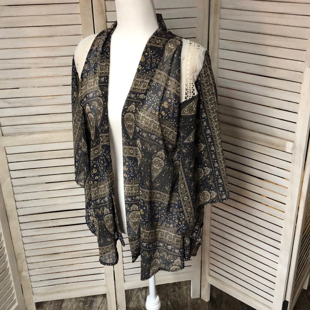 Boho Paisley White Knit Wrap Shrug